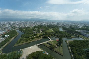 函館の五稜郭タワーの展望台から見た星形の堀