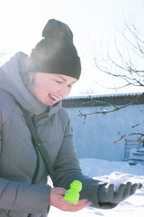 molds for molded snow figures of ducks and dragons, winter, children's outdoor games