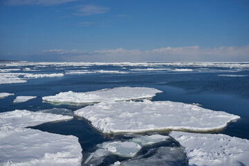 北海道　船上から見たオホーツク海の流氷