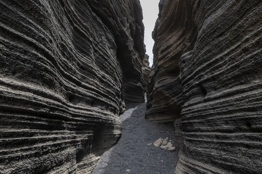 Volcanic fissure, Las Grietas, Lanzarote, Canary Islands, Spain