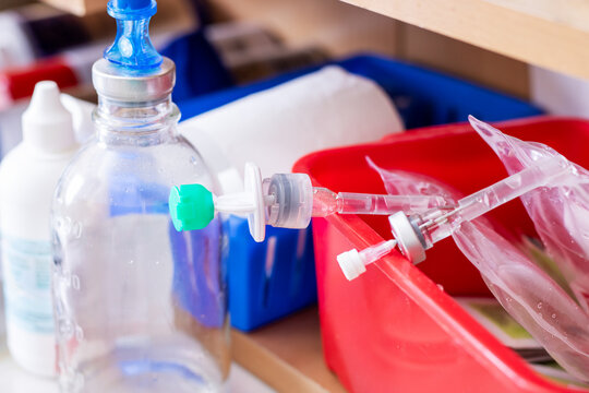 Medical storage unit featuring essential supplies for emergency treatment preparedness