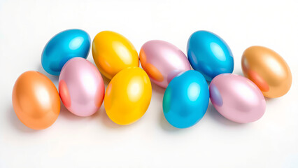 Gl&auml;nzende metallische Ostereier in Gold Blau Pink und Gelb auf wei&szlig;em Hintergrund