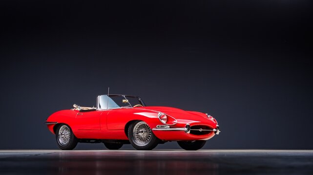 Scottsdale, AZ, USA
January 4, 2025
1968 Jaguar E Type