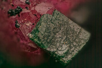 Macro Cobaltocalcite, Dioptase and Heterogenite mineral specimen