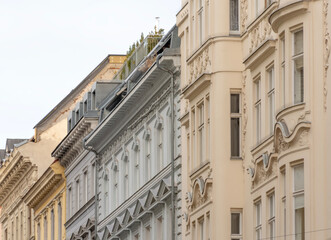 Fototapeta premium Historic facades of buildings in the center of Vienna with diverse classical architecture and decorative elements