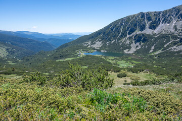 Obraz premium Rila mountain near Granchar Lake, Bulgaria
