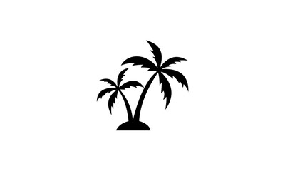 Obraz premium Silhouette of two palm trees on a small island.