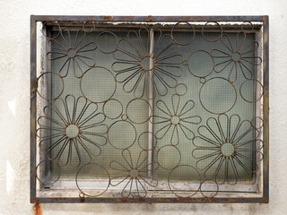 古い住宅の面格子