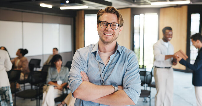 Portrait, conference hall or business man with arms crossed, confident or professional for corporate training. Smile, seminar or speaker with pride for finance knowledge, staff development or meeting - Powered by Adobe