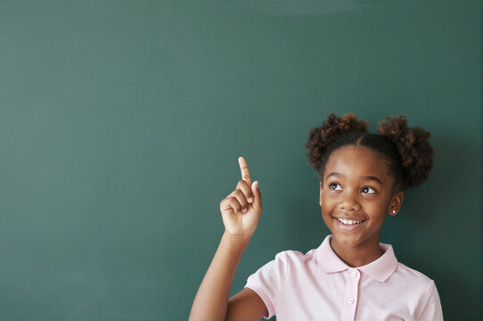 Girls in Science, Afro American School Girl has an idea
