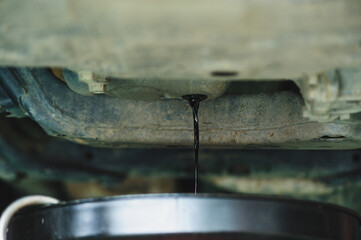 Refilling motor engine oil into vehicle