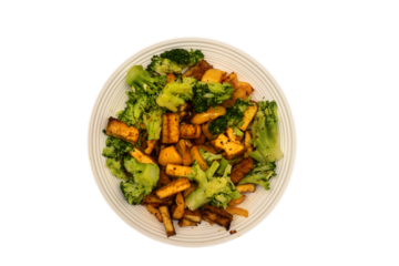 Vegan Smoked Tofu Stir Fry with Broccoli and Bell Peppers