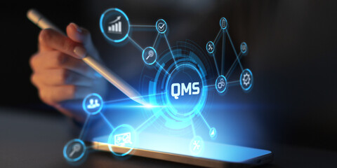 Obraz premium Quality Management System and Process Optimization for Continuous Improvement.