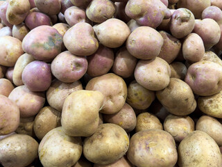 Red skin potatoes piling fresh for healthy eating