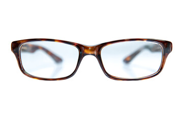 Fototapeta premium Close-Up of Tortoiseshell Eyeglasses on White Background