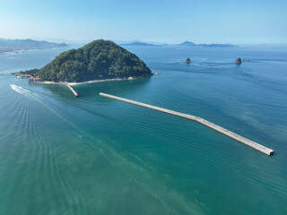 愛媛県松山市　早朝の鹿島の風景