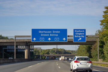Autobahntafel auf A2, Ausfahrt Gladbeck-Ellinghorst, Bottrop-Boy in Richtung Oberhausen