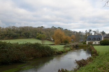 Paysage de campagne bretonne dans le Trégor - Bretagne France © aquaphoto