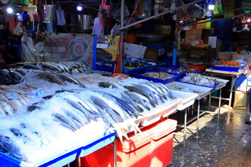  Khlong Toei Market, a fresh food market with a huge range of fresh produce, from fruit, veg to meat and seafood in Khlong Toei, Bangkok, Thailand