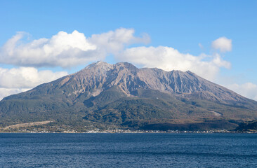 桜島（鹿児島市・多賀山公園から撮影）