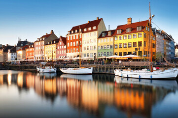 Obraz premium Panorama of Copenhagen canal Nyhavn at sunset, Denmark