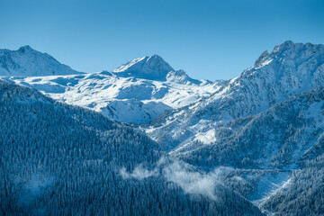 Paysage de montagne versant les arcs 2000