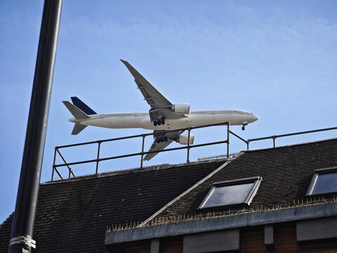 Airliner landing over Hounslow, London