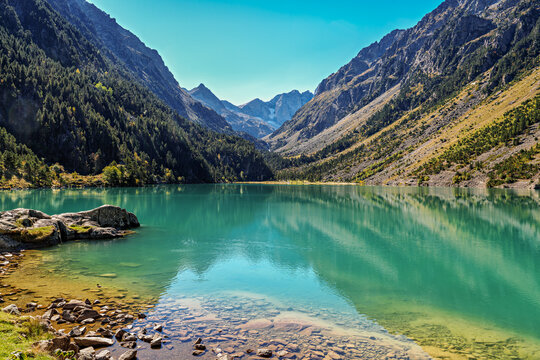 Lac de Gaube, Gaube Lake is a lake in the French Pyrenees, near the town of Cauterets in France