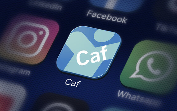 Caf logo sur un &eacute;cran num&eacute;rique