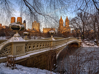 Bow bridge after light snowing