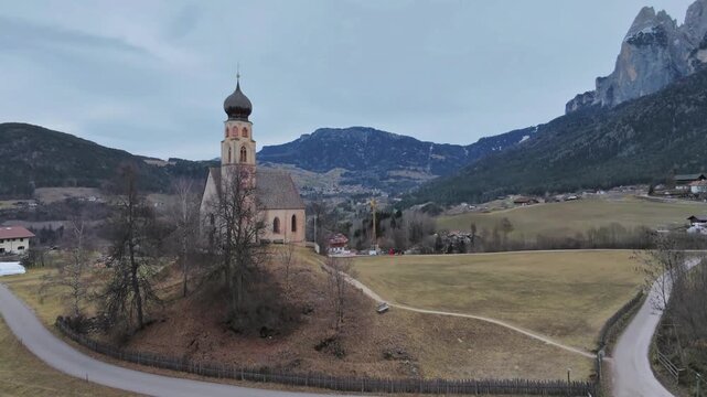 Fi&egrave; allo Sciliar, Church of Sant'Antonio. Dolomites