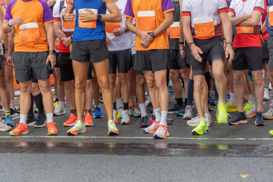 marathon runners