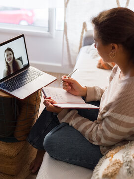Engaging Online Learning Session in a Cozy Home Setting