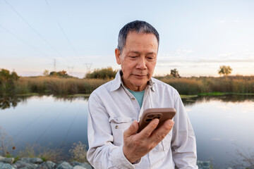 candidly cellphone in nature 