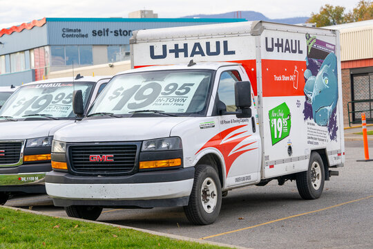GMC UHaul Cube van parked at uhaul business