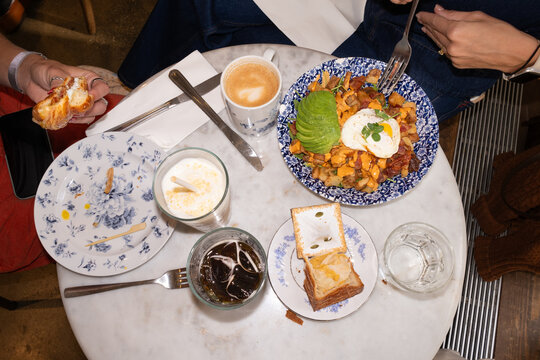 Brunch In Cafe