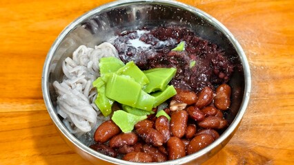 Ce Hun Tiau Traditional Chinese Indonesian Dessert From Pontianak With Sagu Gunting Coconut Milk and Palm Sugar