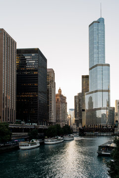 Chicago River Tour Boats