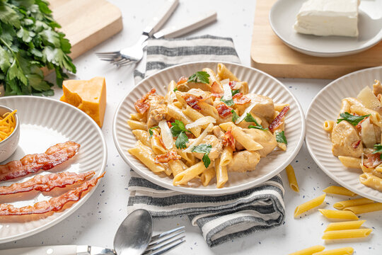 Pasta With Bacon And Chicken