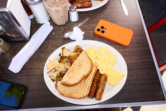Breakfast at the diner