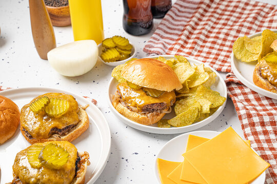Grilled Onion Cheeseburger