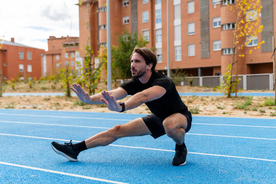 Lateral Squat Warmup