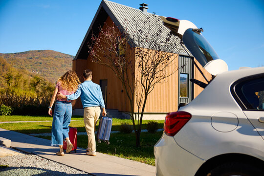 Couple reached their vacation rental