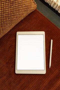 Blank ipad tablet computer  Screen mobile phone eyeglasses 