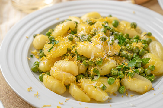Fresh Lemon Vegetable Gnocchi