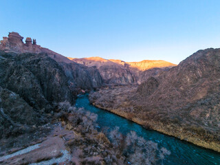 The observation deck and the Charynka River in the evening.