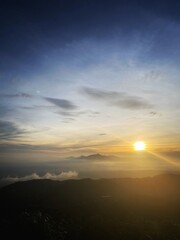 Obraz premium sunrise in the mountain