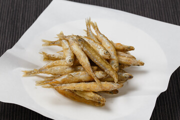 ワカサギの唐揚げ