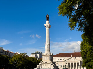 Naklejka premium Statue Marques do Pombal at Marques do Pombal square in Lisboa, Portugal
