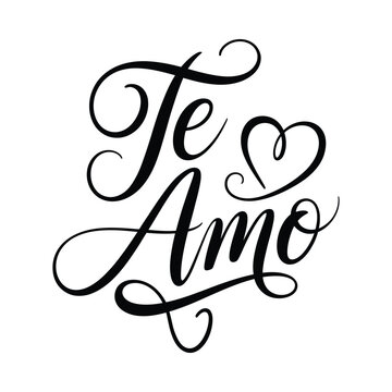 Te amo phrase with heart on white background